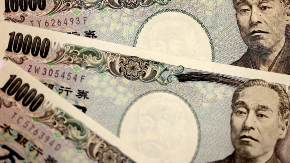 counterfeit currency in fukuoka