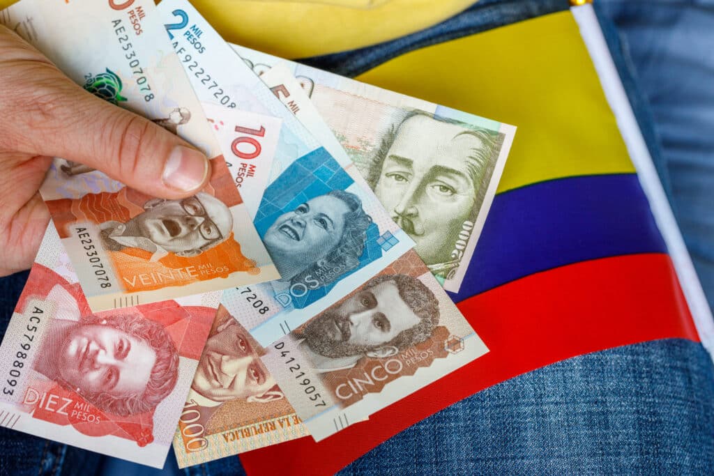 counterfeit currency in bogota