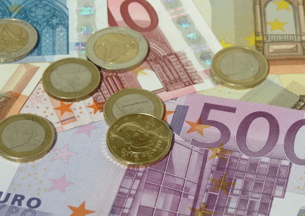 counterfeit currency in lodz