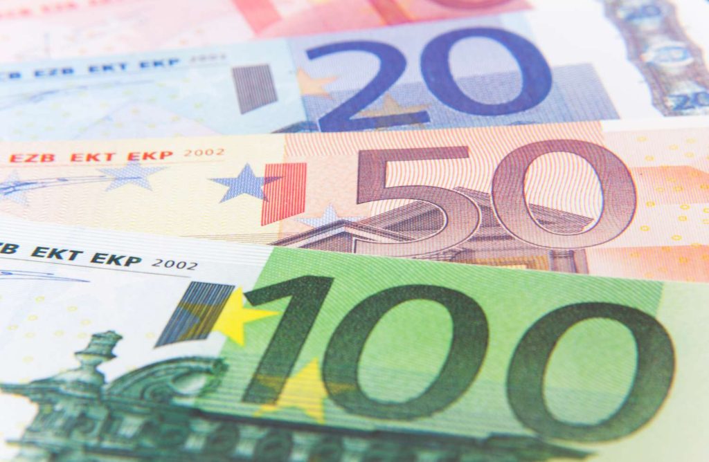 counterfeit currency in portugal