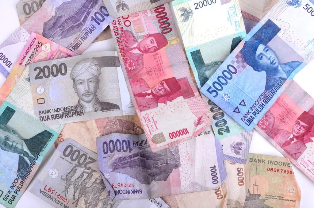 counterfeit currency in surabaya