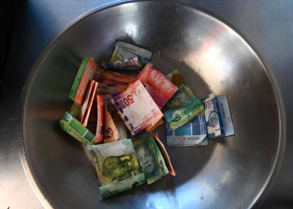 counterfeit currency in johannesburg